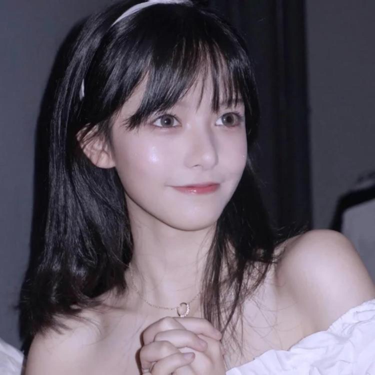 四乃森苍紫（身份：御庭番众前任首领、“天才忍者”） - 院线新片抢先在线观看 - 客户端看电影